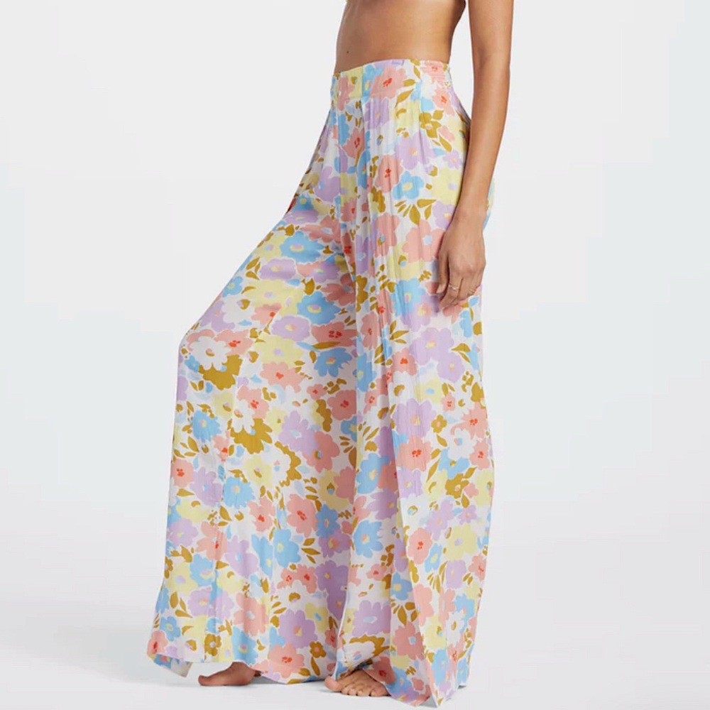 Billabong Flowy Wide Split Leg Floral Pants - Picture 7 of 7